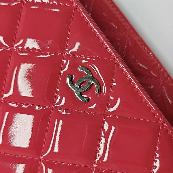 WOC Quilted Calfskin Red