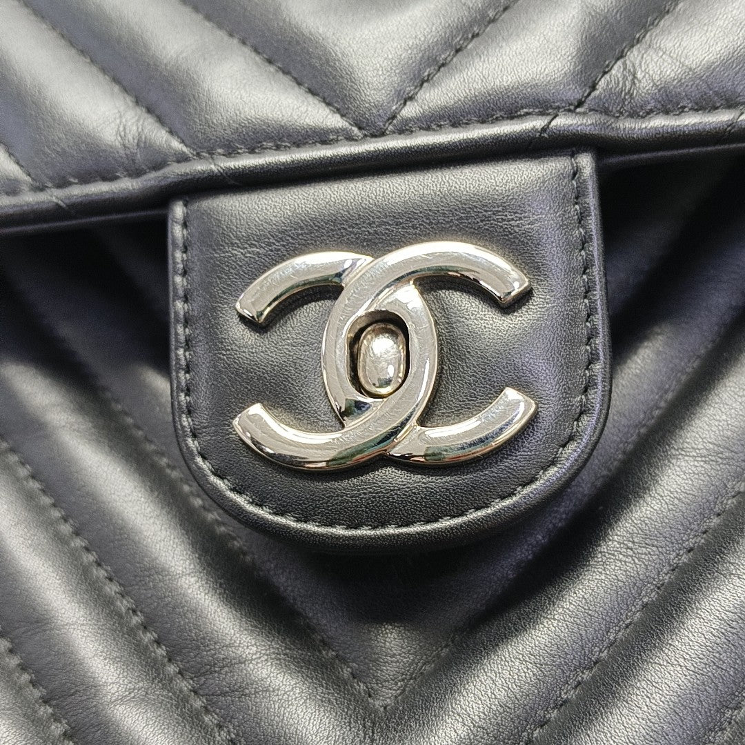 Chevron Calfskin Backpack Black