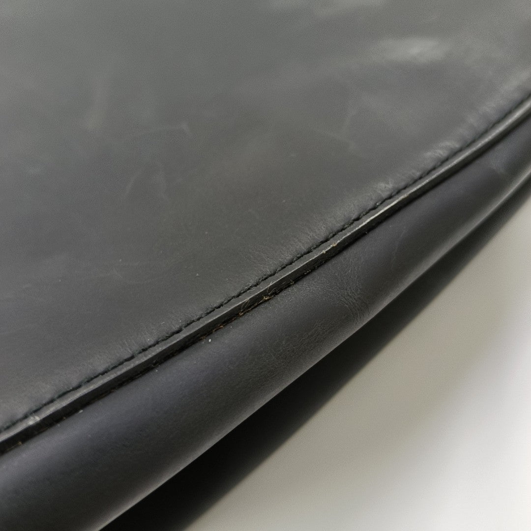 Special Material Shoulder Bag Black