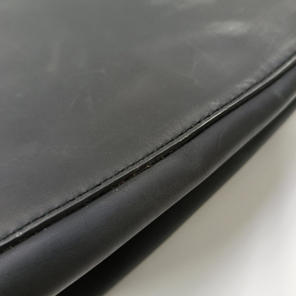 Special Material Shoulder Bag Black