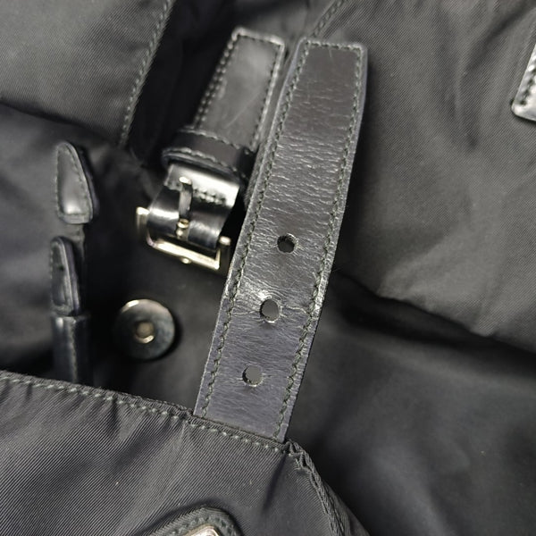 Re-Nylon Medium Nylon Black