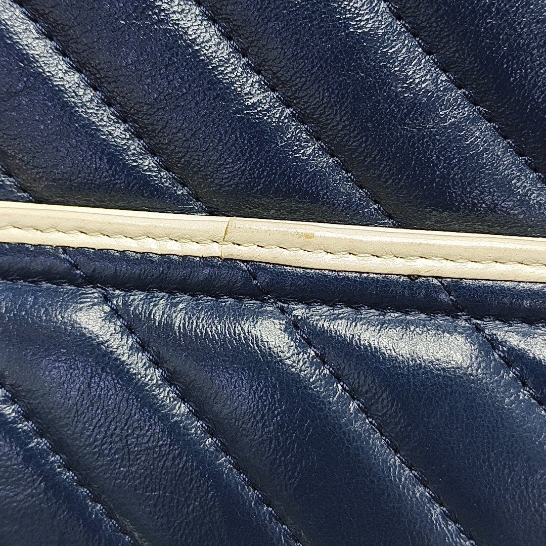 GG Marmont Medium Quilted Calfskin Blue
