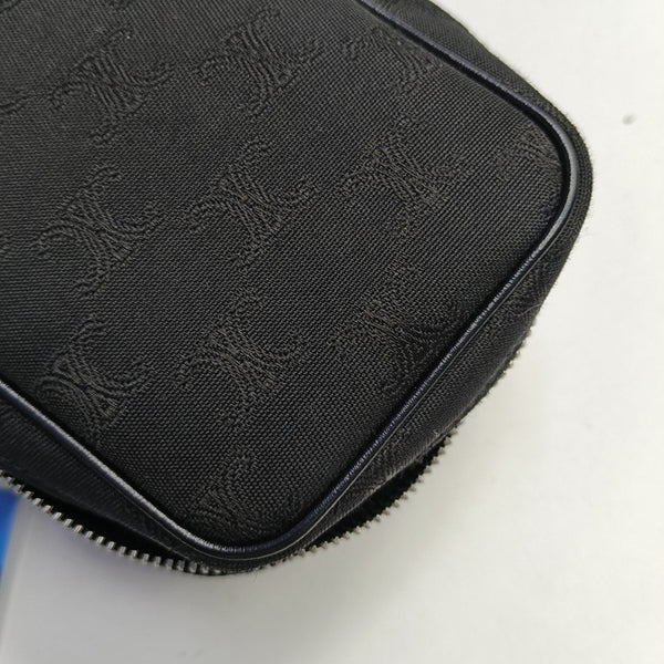 TRIOMPHE CANVAS Mini Canvas Black