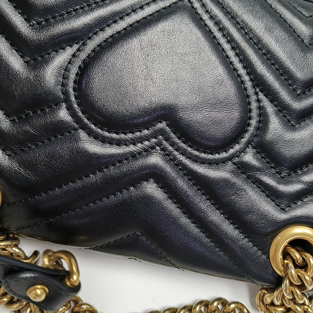 GG Marmont Small Quilted Calfskin Black