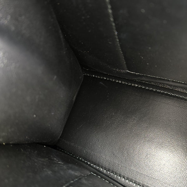 Crush Medium Calfskin Black