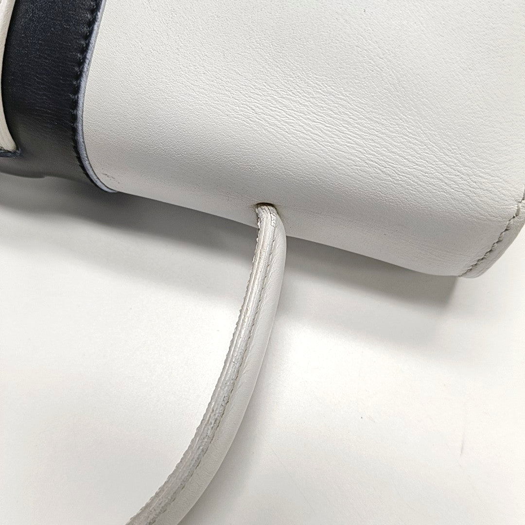 Calfskin White