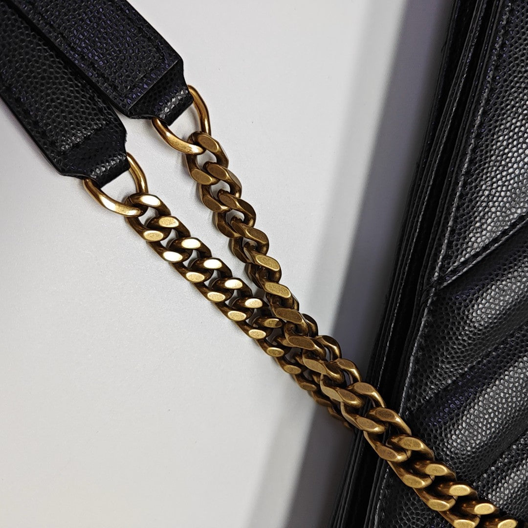 TRIBECA Chevron Calfskin Black
