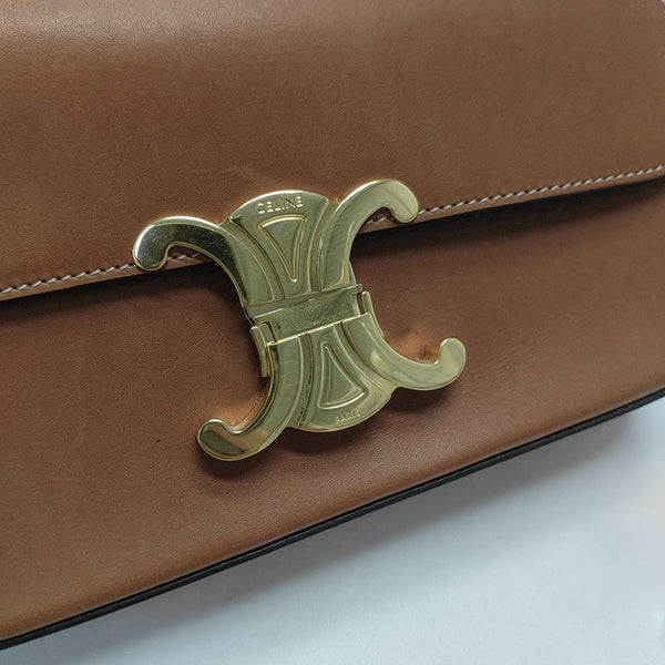 TRIOMPHE Small Calfskin Brown