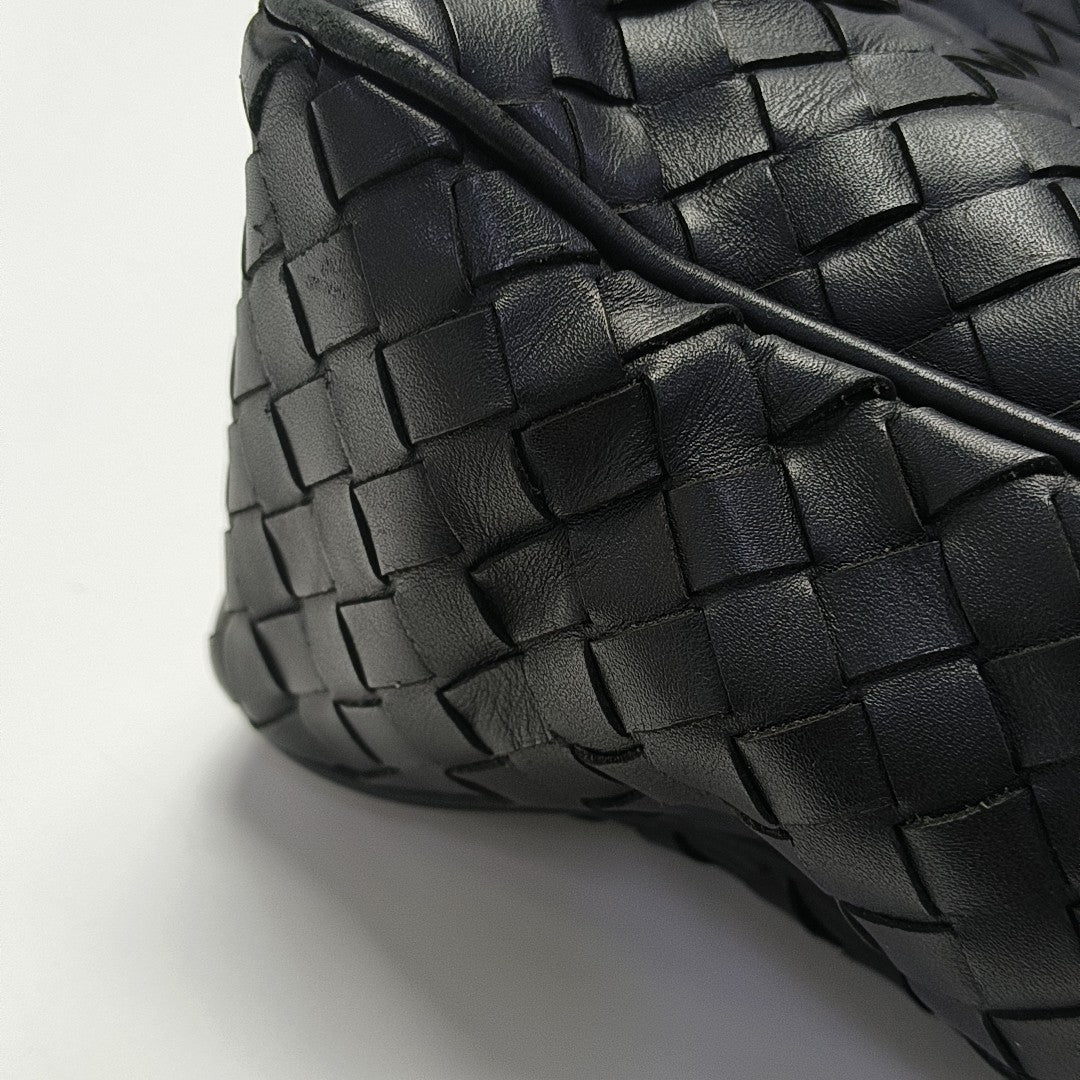 Calfskin Shoulder Bag Black