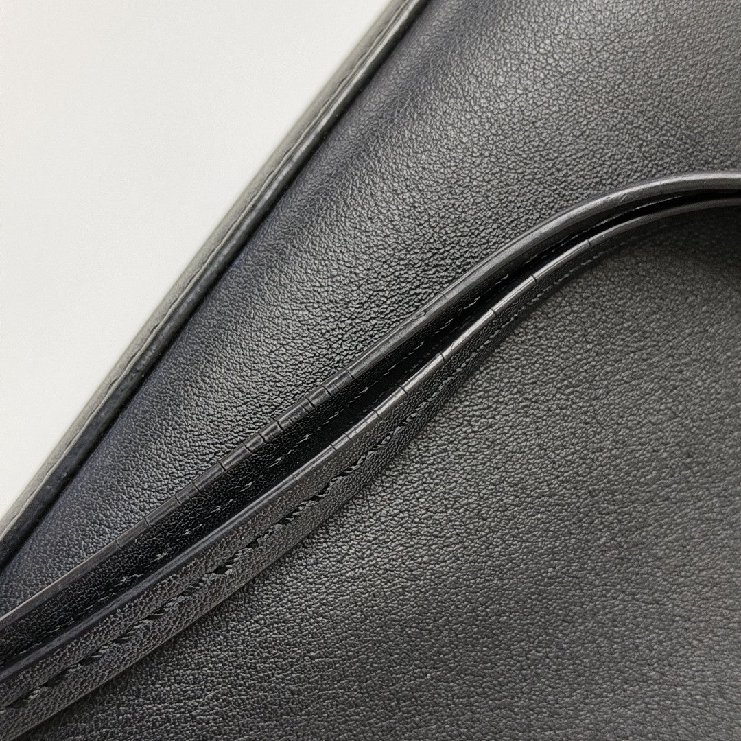 Hammock Hobo Calfskin Black