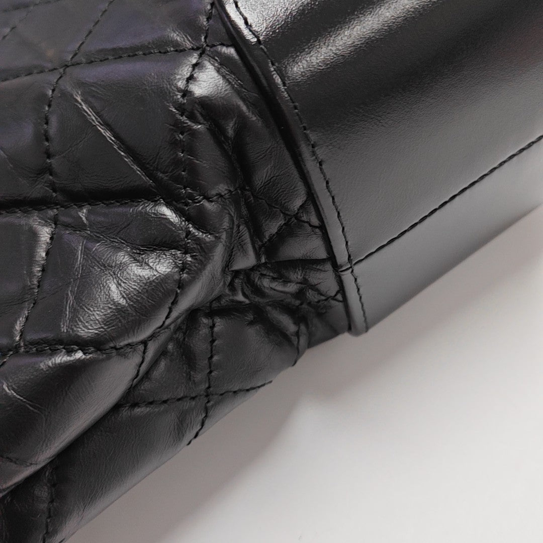 Quilted Calfskin Shoulder Bag Black