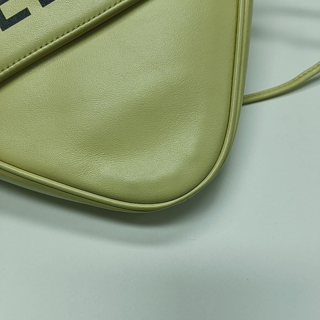 TRIANGLE Calfskin Yellow