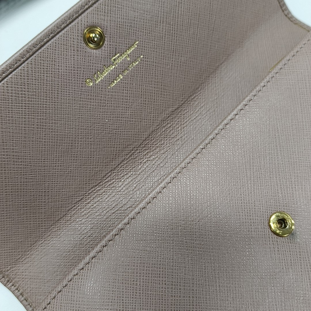 Calfskin Wallet Beige