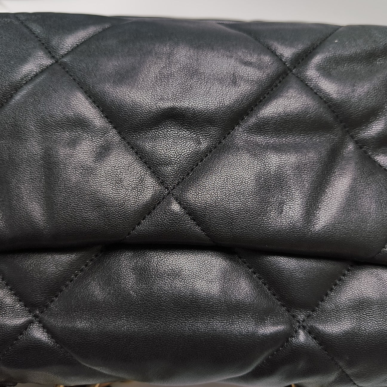 CHANEL 19 Small Quilted Lambskin Black