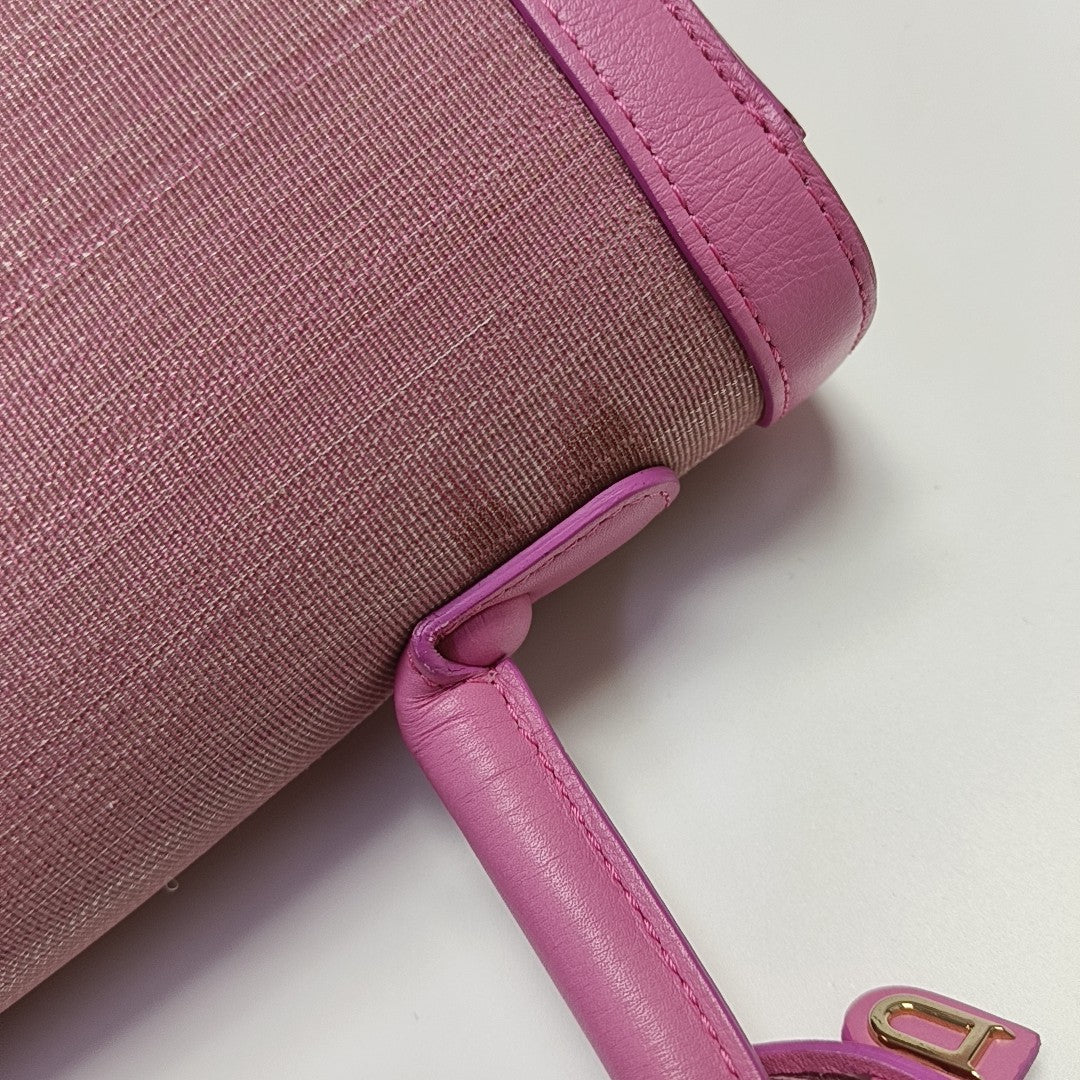 Brillant Medium Canvas Pink