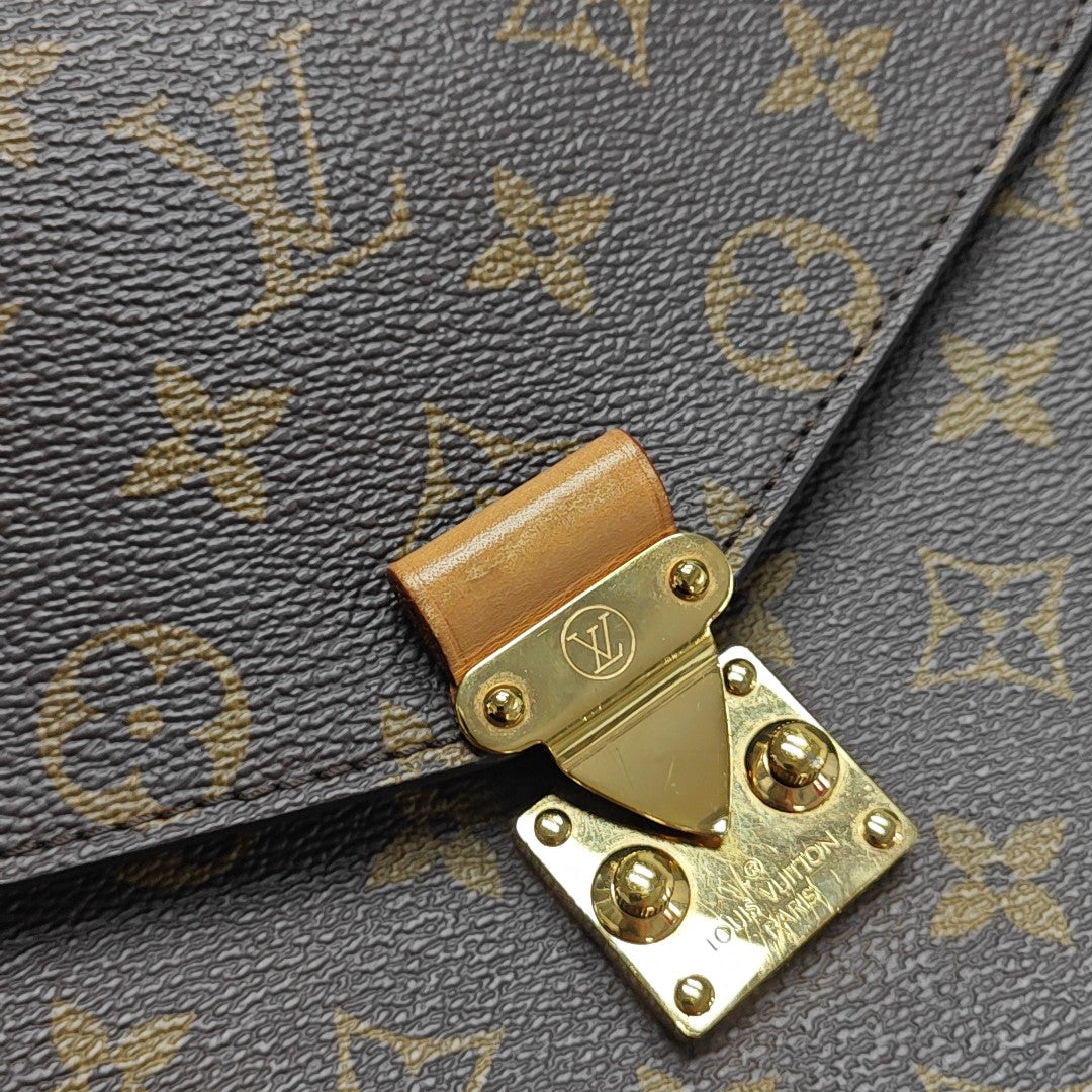 MÉTIS MM Monogram Coated Canvas Brown