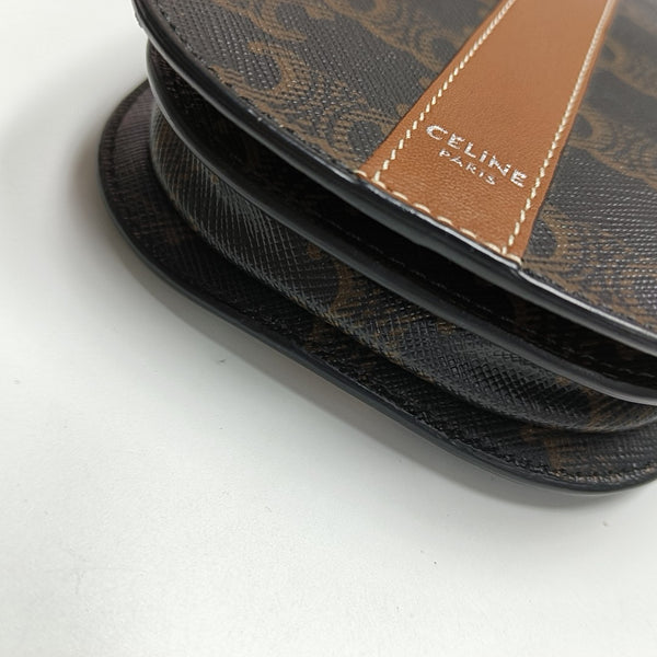 Coated Canvas Brown