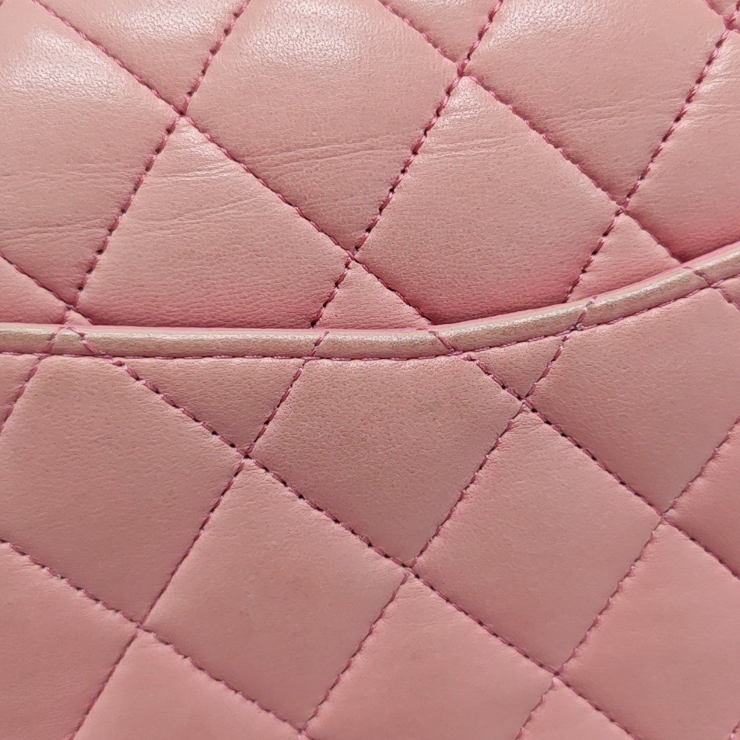 CLASSIC FLAP Small Quilted Lambskin Pink