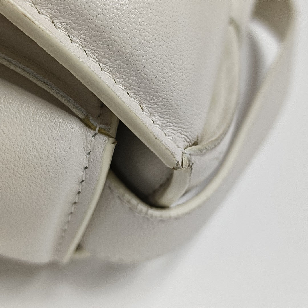 Cassette Medium Lambskin White