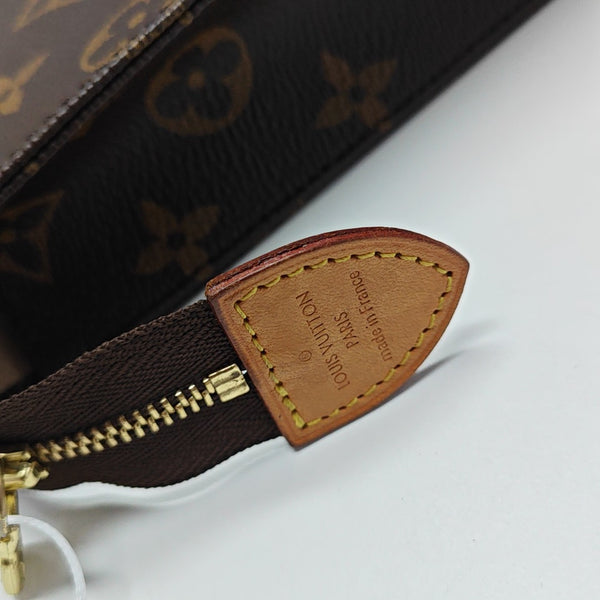 TOILET POCKET 26 Monogram Coated Canvas Brown