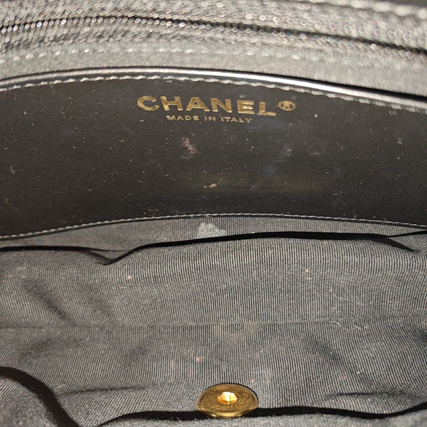 Quilted Lambskin Shoulder Bag Small Black