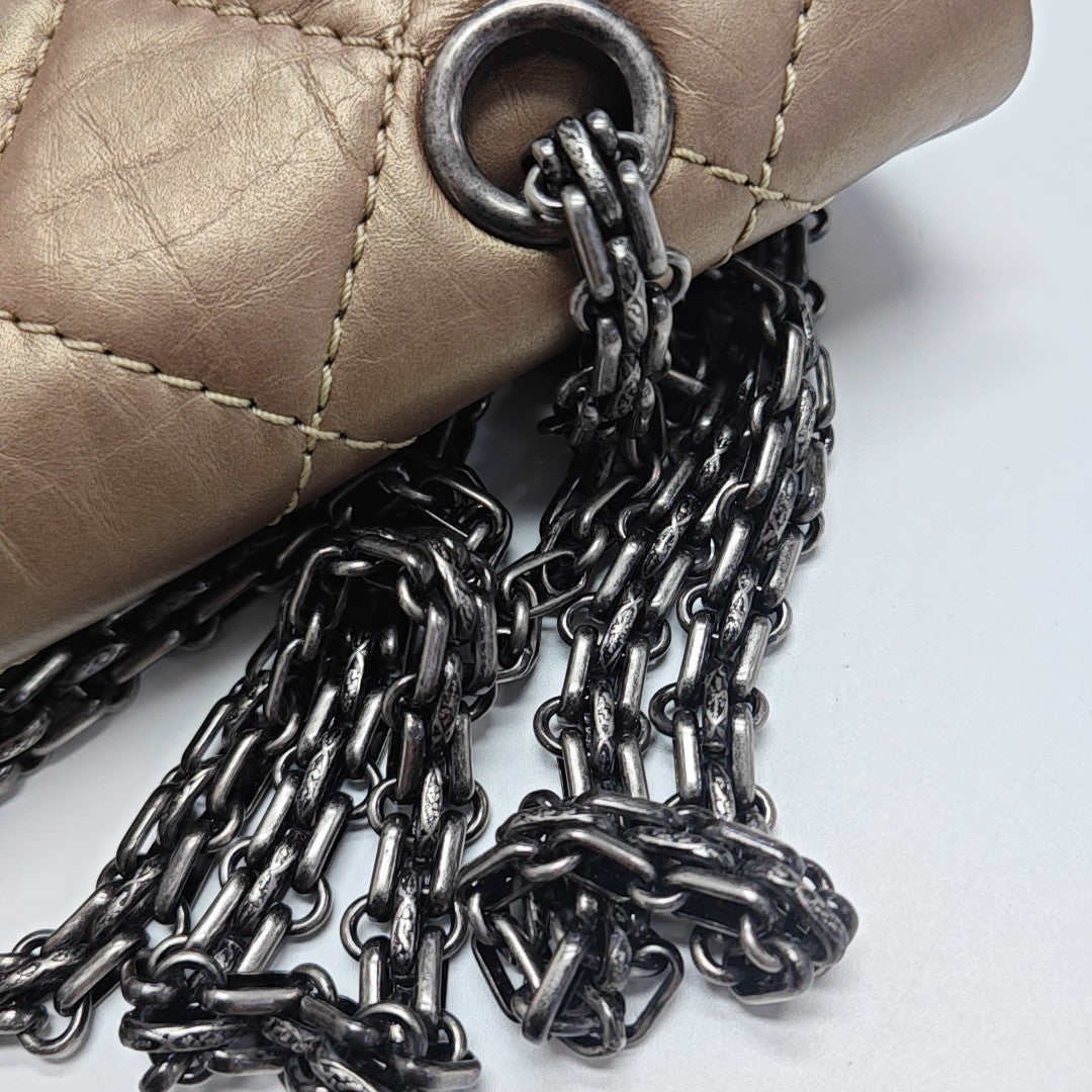 2.55 Maxi Quilted Calfskin Gold