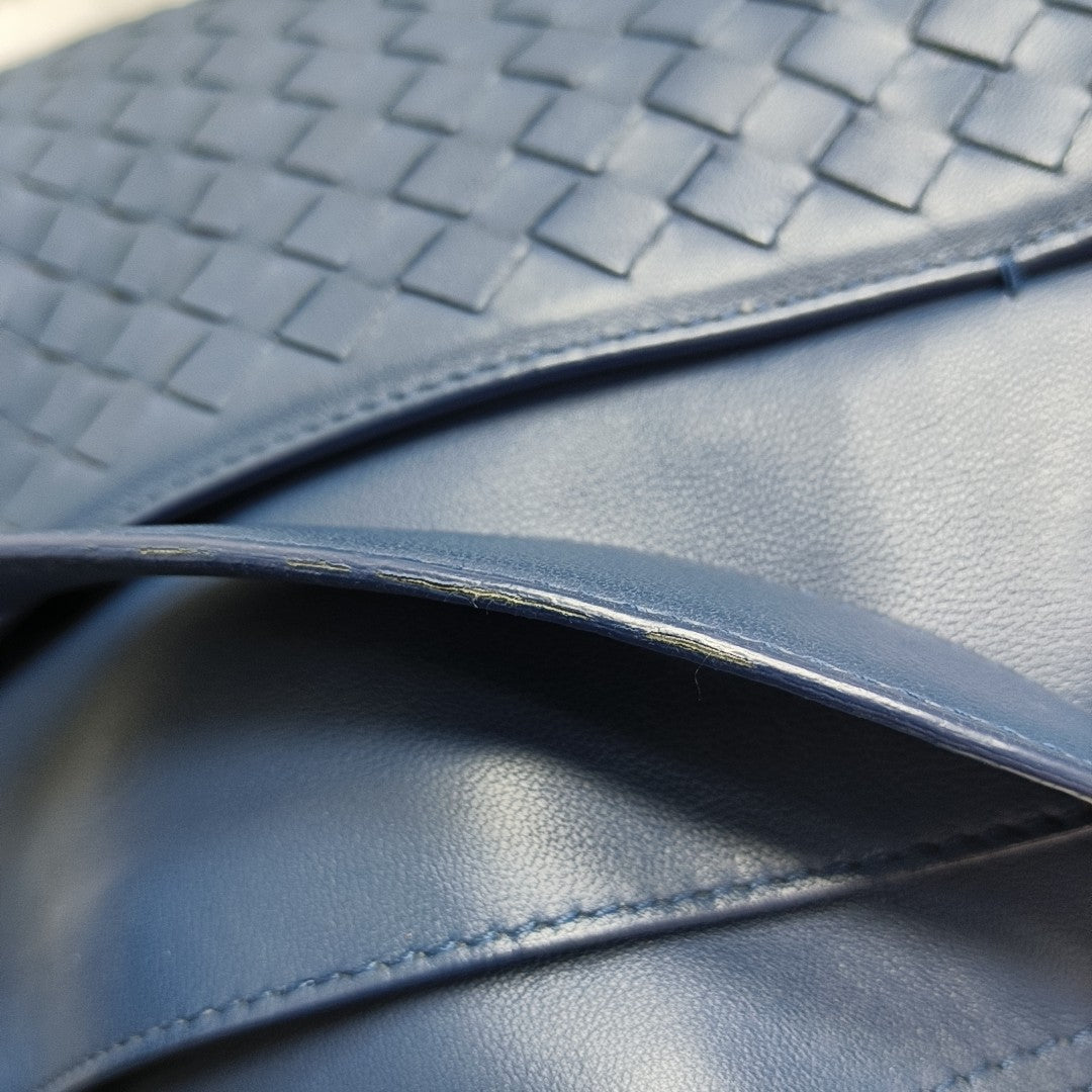 Lambskin Blue