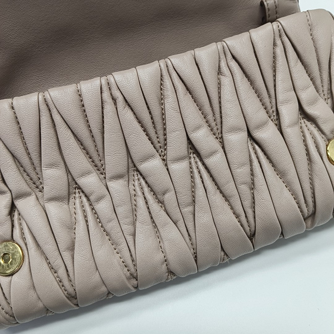 Quilted Lambskin Shoulder Bag Pink