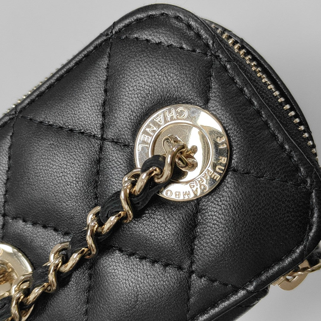 VANITY CASE Mini Quilted Lambskin Black