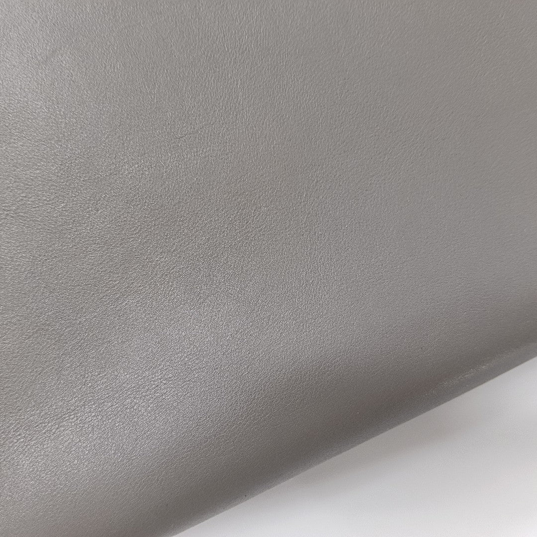 TRAPEZE Medium Suede Gray