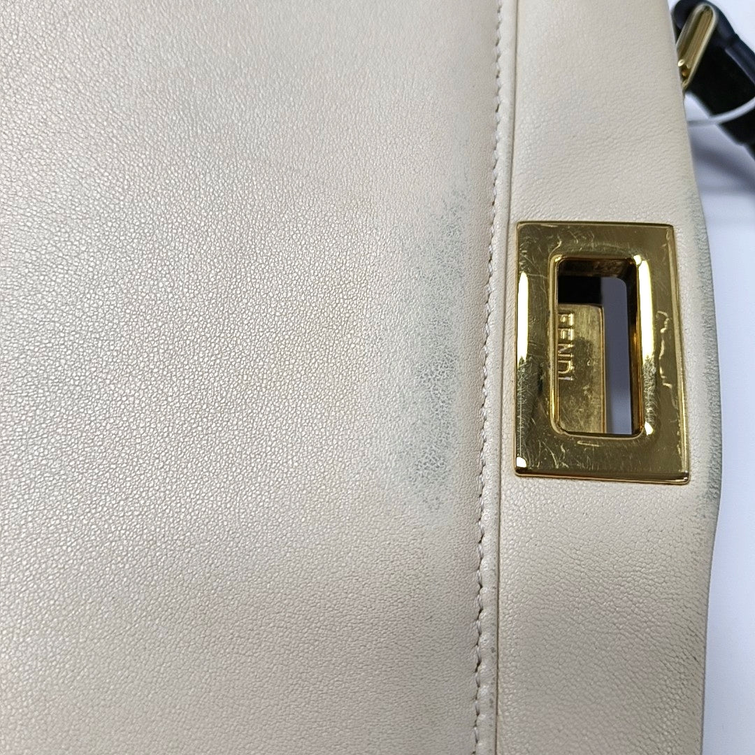 Peekaboo Mini Calfskin White