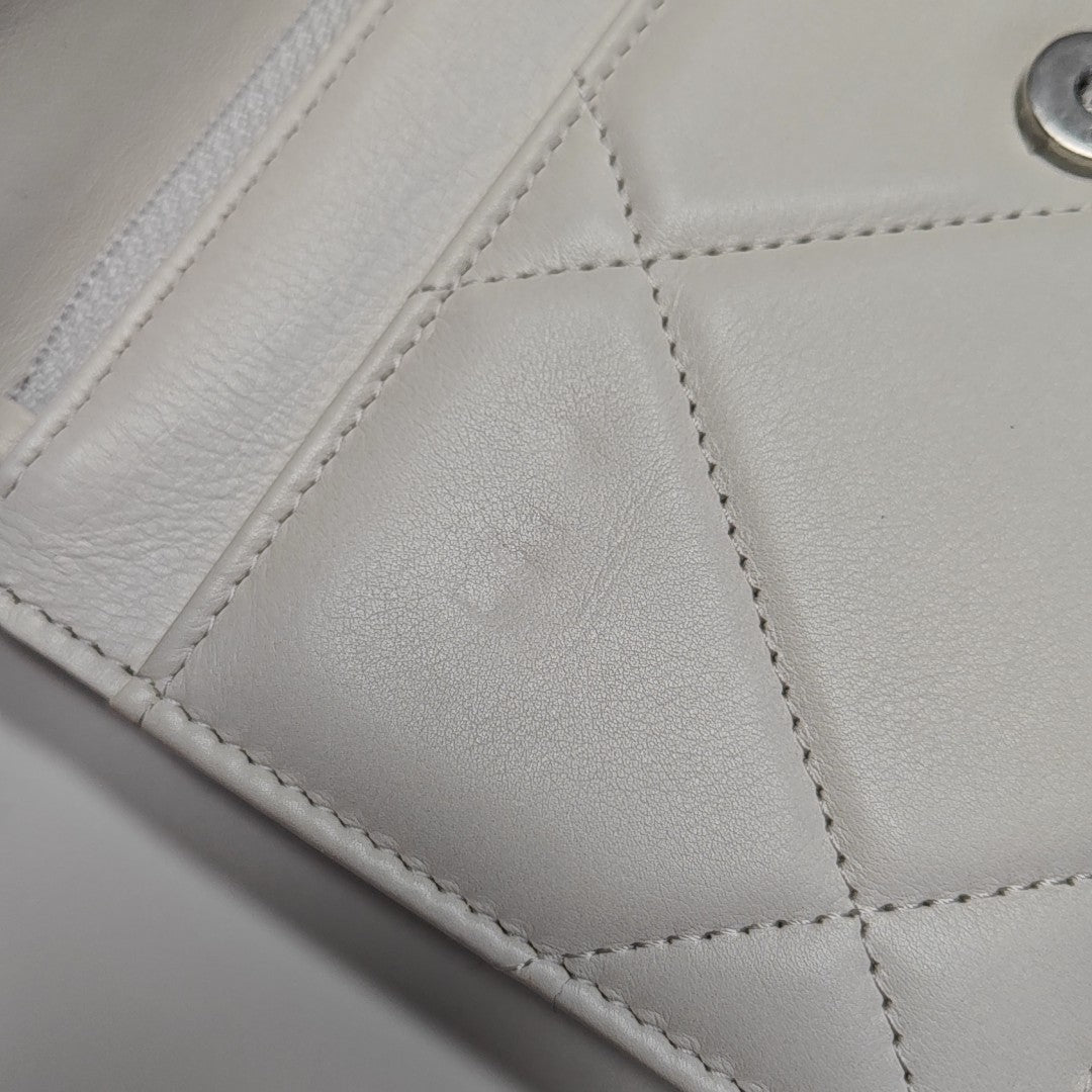 CHANEL 19 Small Quilted Lambskin White