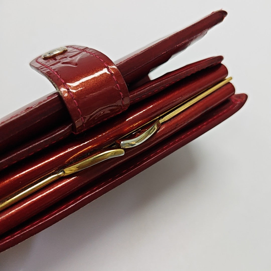 VIENNOIS Patent Leather Red Wallet