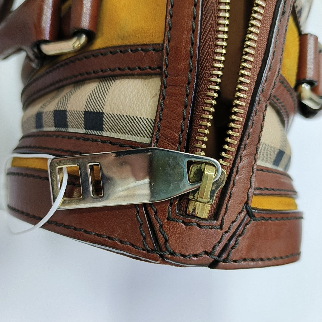 Alchester Medium Coated Canvas Beige