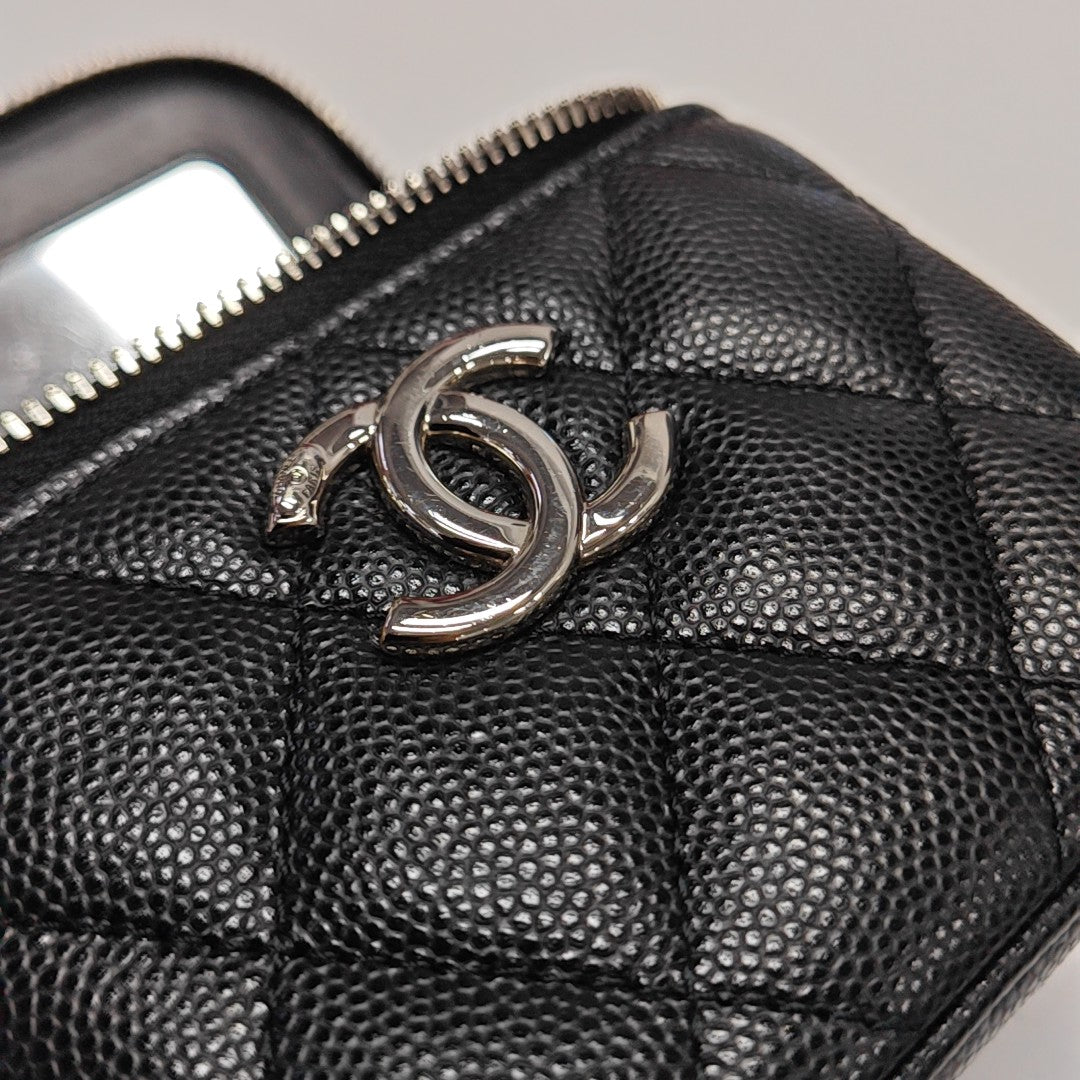 Quilted Grained Calfskin Shoulder Bag Black