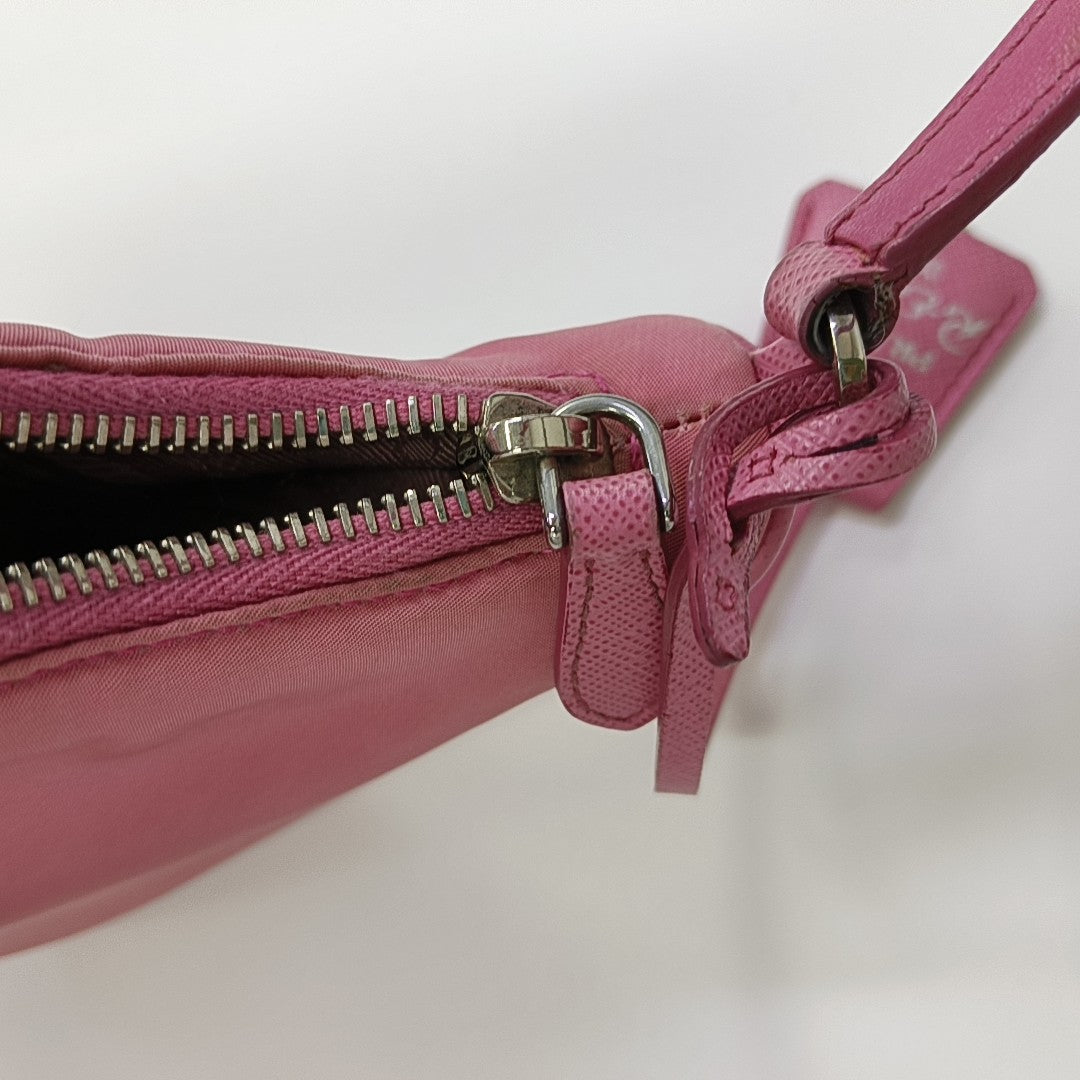 Re-Edition2005 Mini Nylon Pink