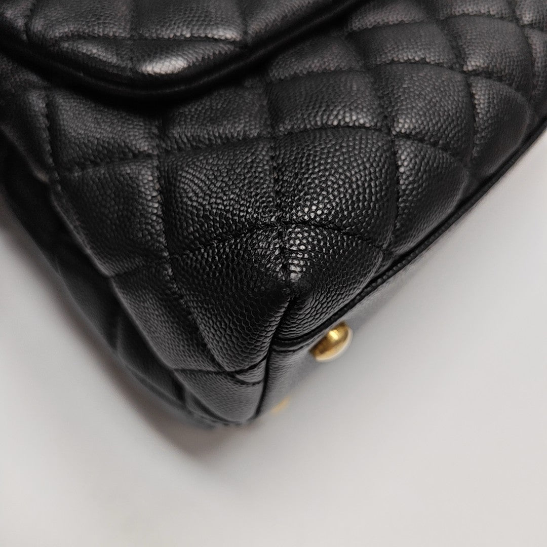 COCO HANDLE Medium Quilted Grained Calfskin Black