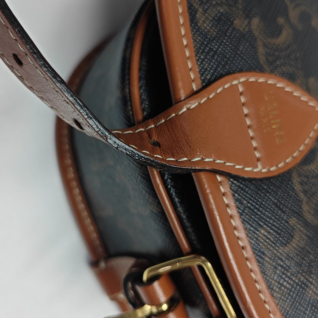 FOLCO Medium Coated Canvas Brown