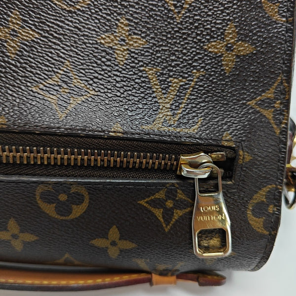 MÉTIS MM Monogram Coated Canvas Brown