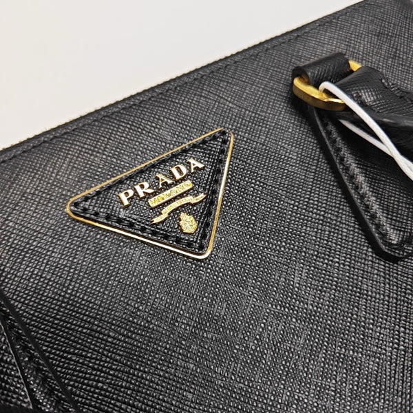 Saffiano Calfskin Shoulder Bag Black