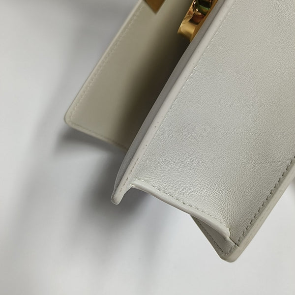 30 Montaigne East-West Small Calfskin White