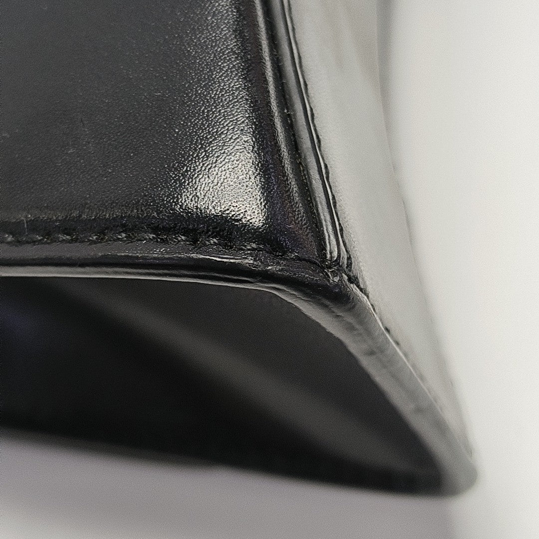 Hourglass XS Calfskin Black
