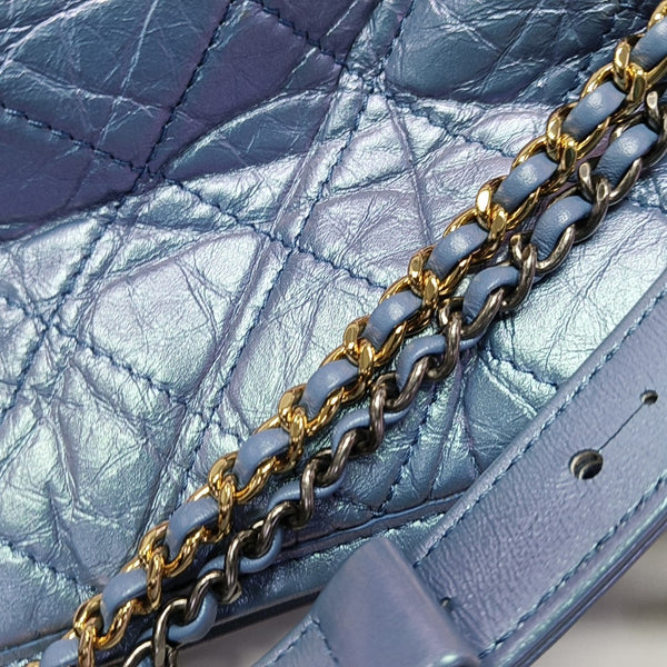 GABRIELLE Medium Quilted Calfskin Blue