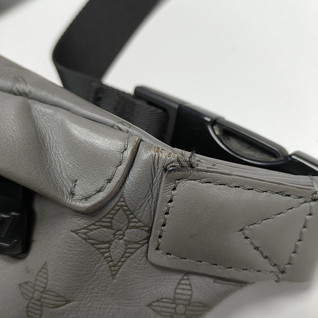 DISCOVERY PM Calfskin Gray