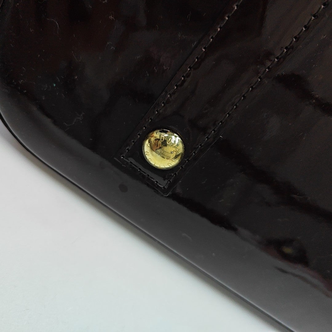 ALMA MM Patent Leather Red