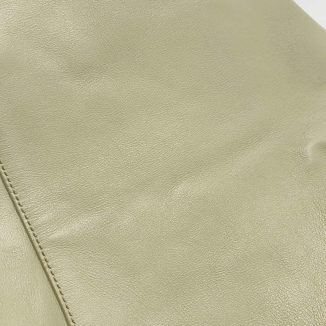 Calfskin Bucket Bag Medium Green
