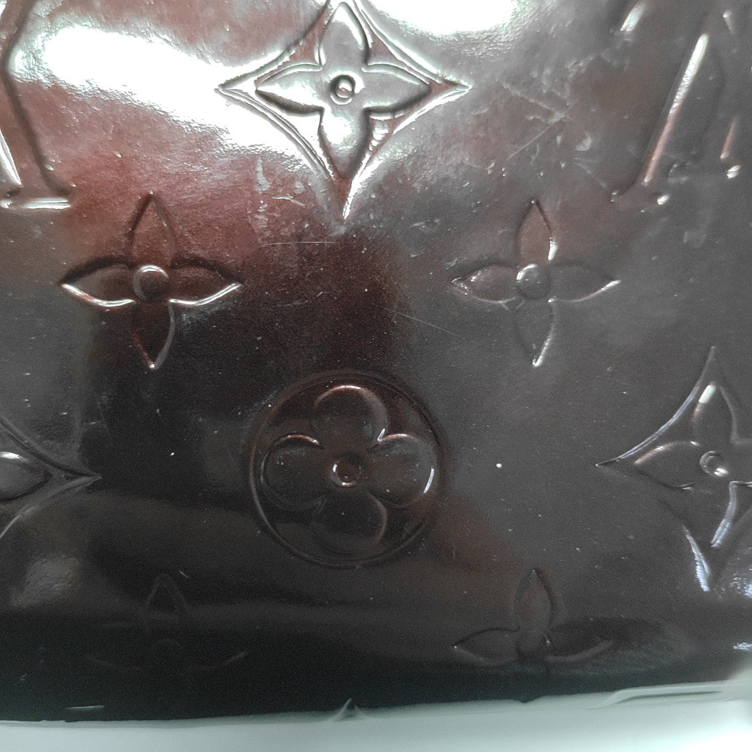 ZIPPY Patent Leather Red Wallet