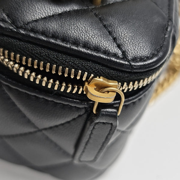 VANITY CASE Mini Quilted Lambskin Black