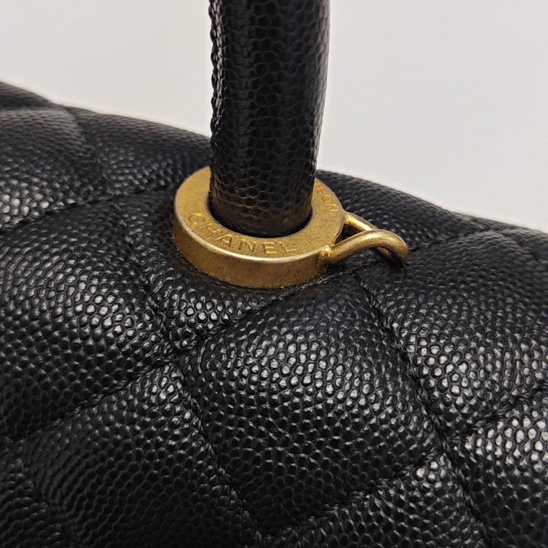 COCO HANDLE Small Quilted Grained Calfskin Black