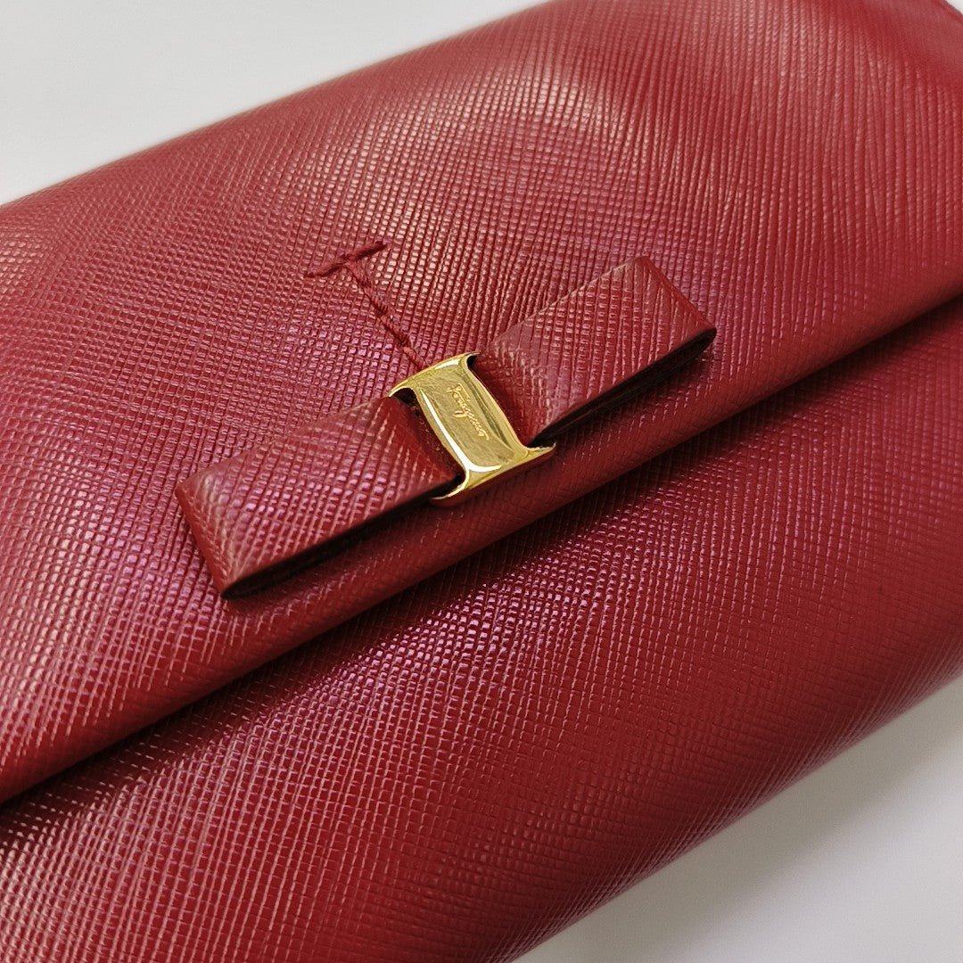 Vara Calfskin Red Wallet